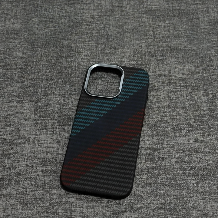 Protective case for iPhone, shockproof, with magnetic mount