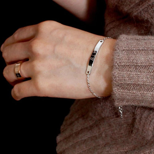 Stainless steel bracelet with geometric design