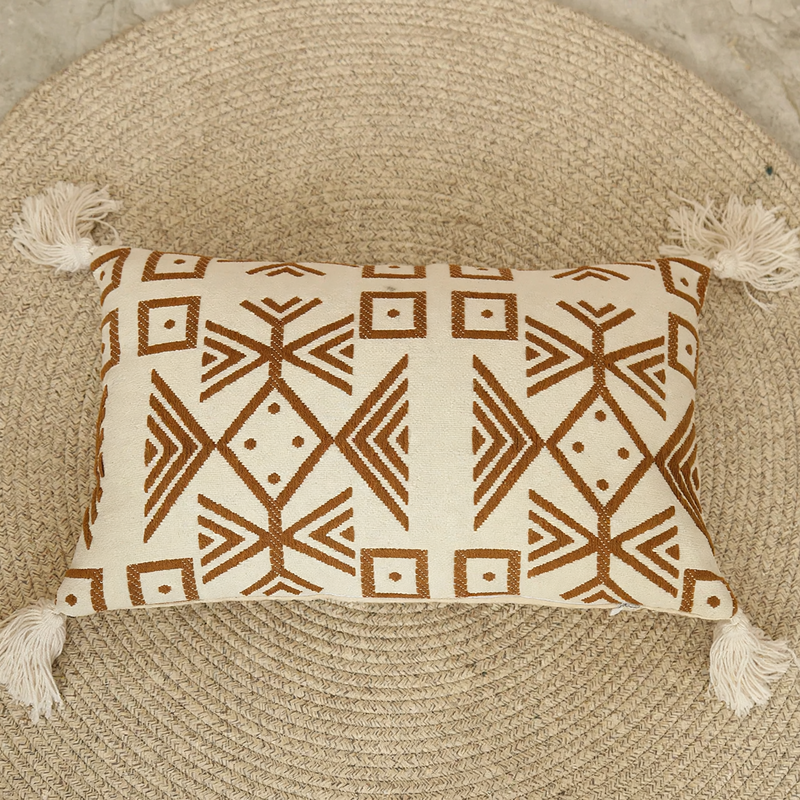 Decorative cushion with embroidery, cotton