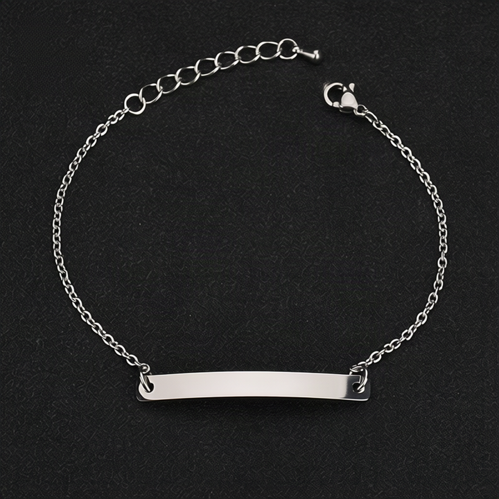 Stainless steel bracelet with geometric design