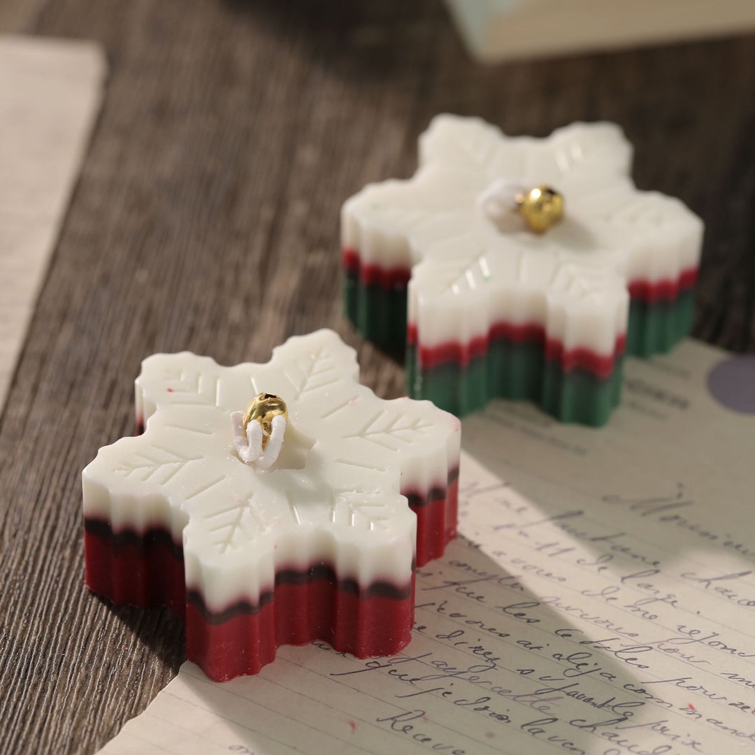 Handcrafted Christmas Scented Candle made of Soy Wax