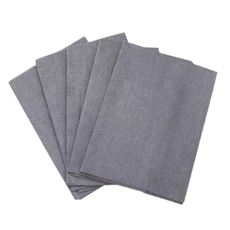 Microfiber cleaning cloth, streak-free