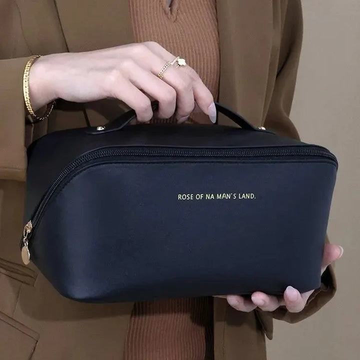 BowLift | Travel-friendly Makeup Organizer with Zipper – Elegant Cosmetic Bag