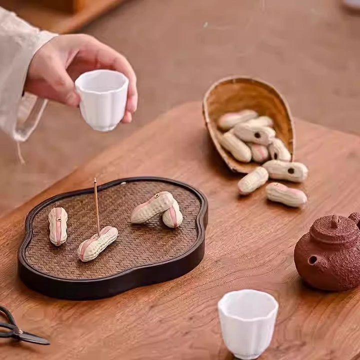 Peanut-shaped incense holder, resin, modern