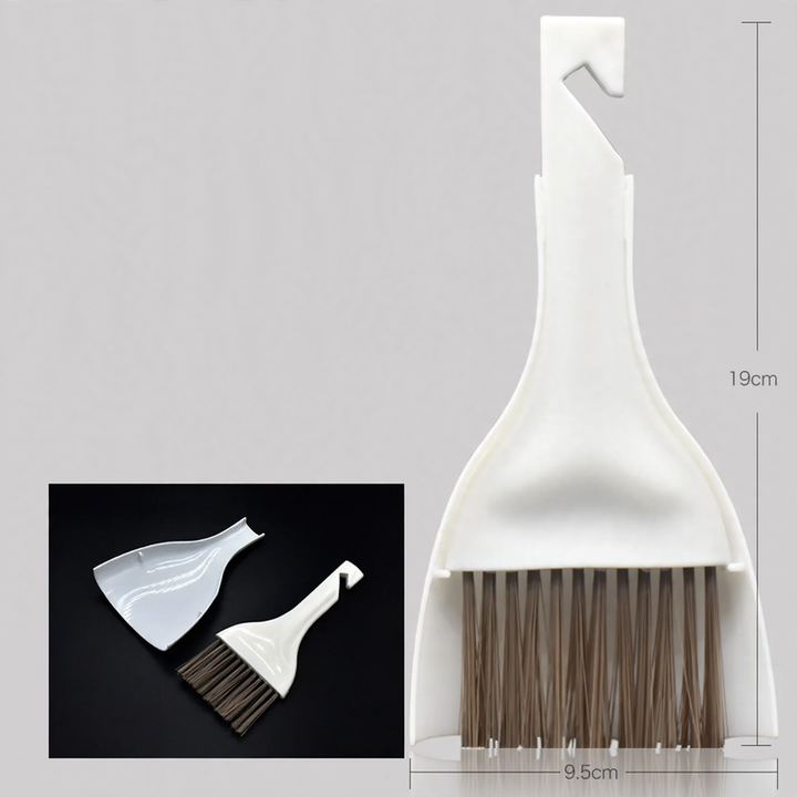2-in-1 window and fly screen cleaning brush