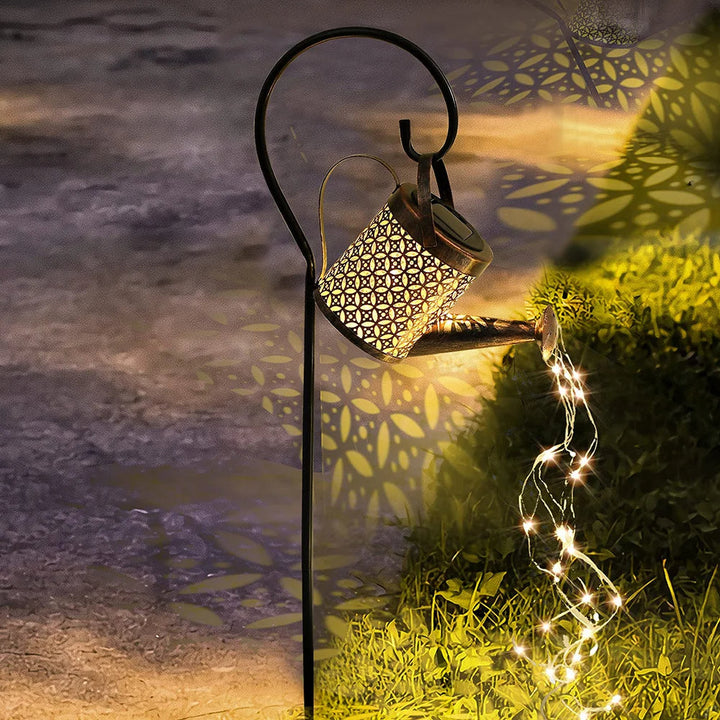 BowLift | Solar Watering Can Light