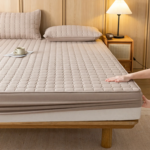 Fitted sheet, synthetic, padded