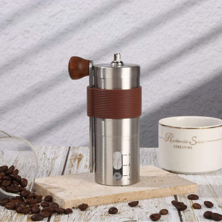 Manual coffee grinder with ceramic grinding mechanism, stainless steel