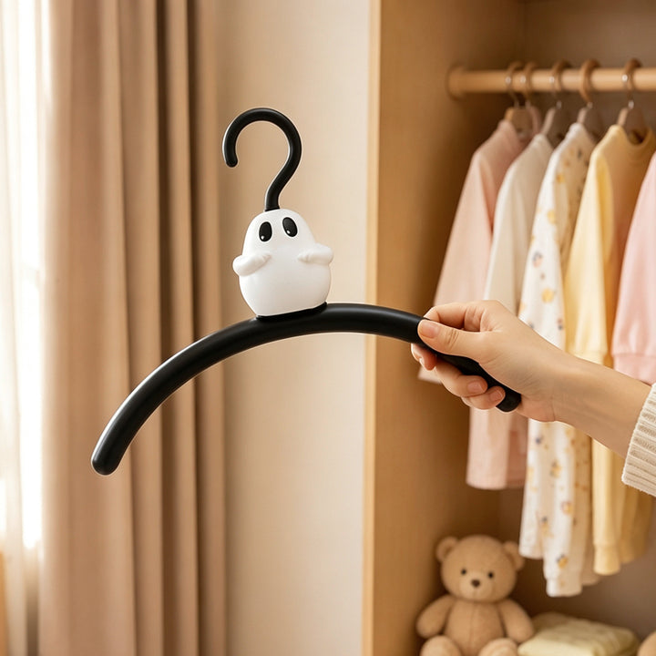 Hanger with ghost design, scratch-free and non-slip