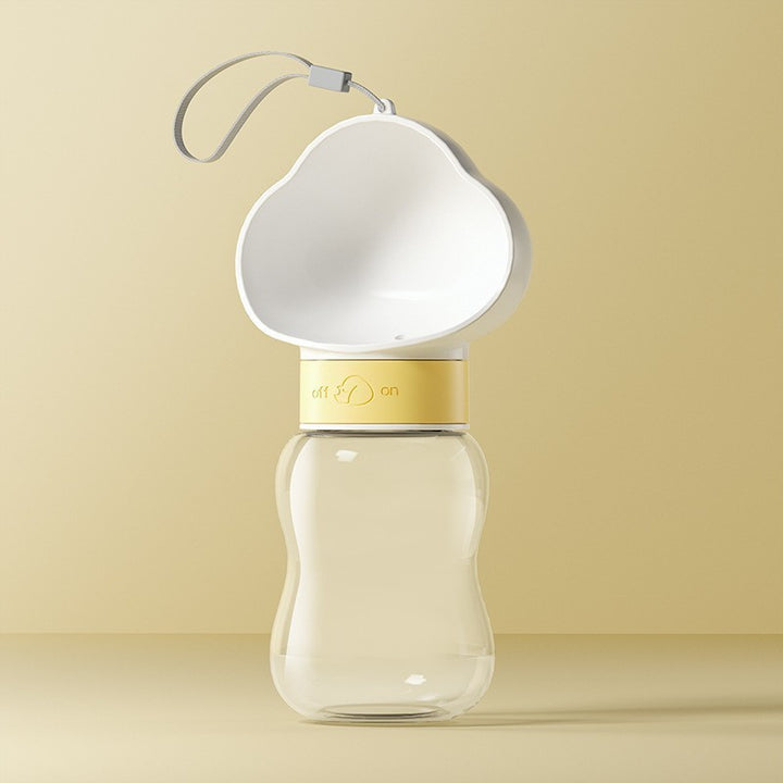 Portable drinking bottle for pets