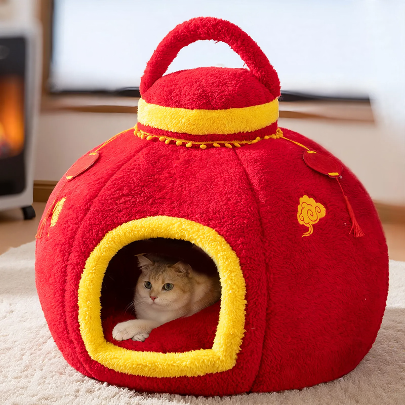 Pet cave with carrying handle, closed, polyester