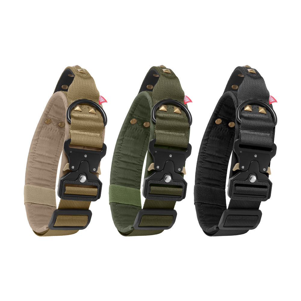 Tactical dog collar with handle