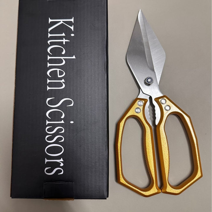 Kitchen scissors made of stainless steel