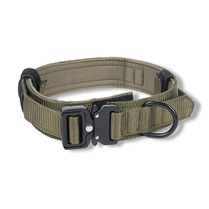Tactical dog collar with handle
