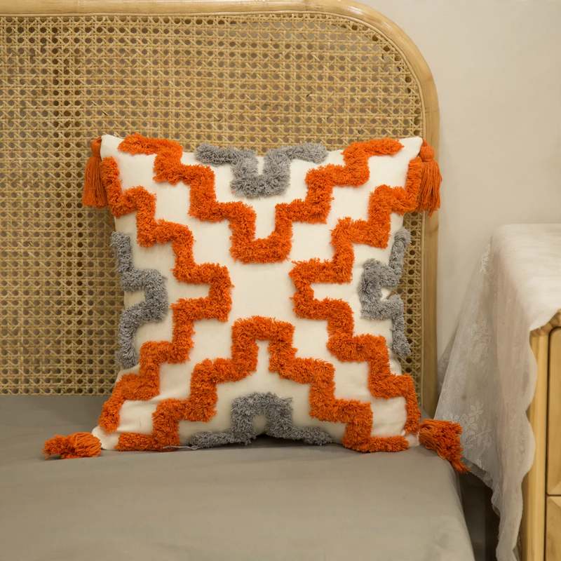 Decorative cushion with embroidery, cotton