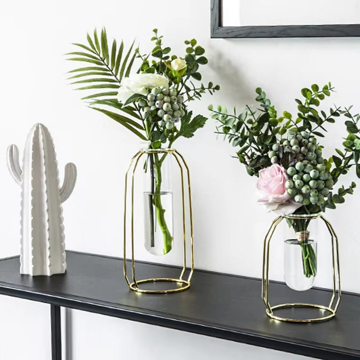 Elegant Base for Stylish Flower Arrangements Bowlift