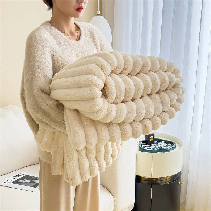Fleece blanket made of coral fleece, 1500–2000 g