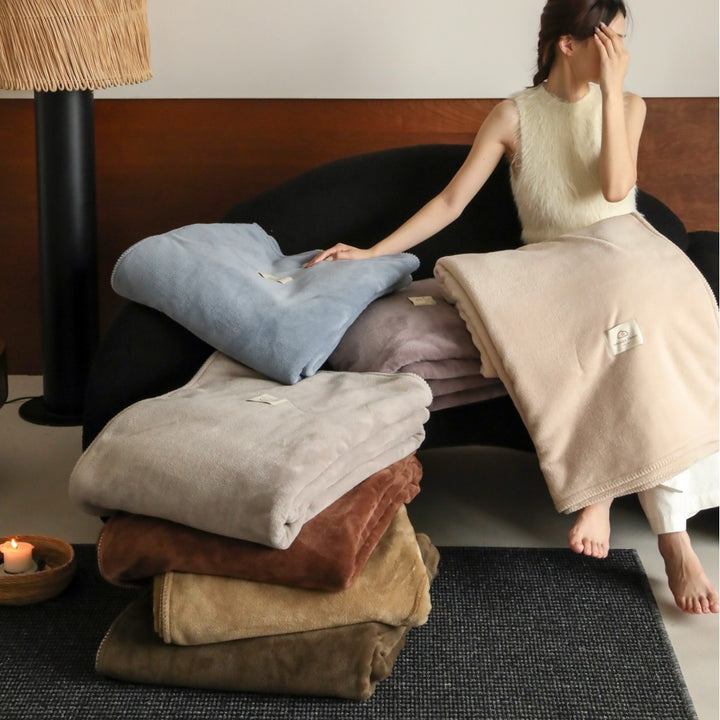 Solid color wool blanket, 120–200 cm