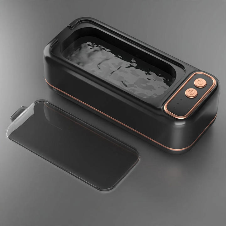 Multifunctional ultrasonic cleaning device
