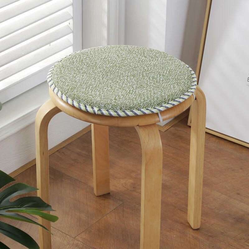 Round seat cushion with foam, non-slip