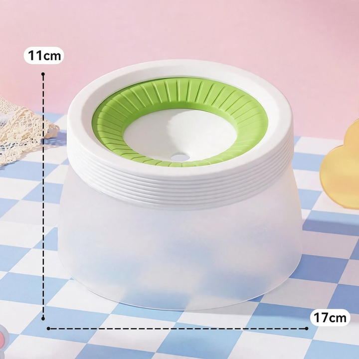 Automatic water and food bowl for cats and dogs