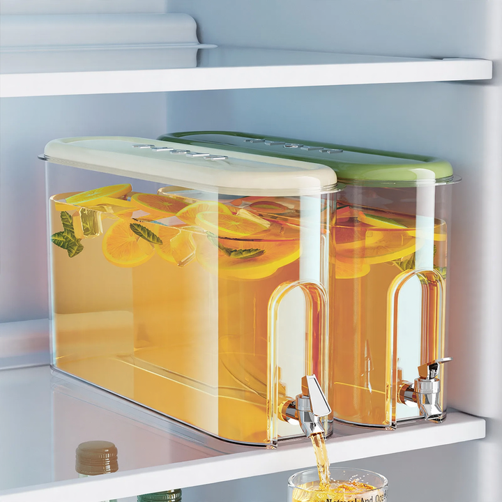 Refrigerator water jug with tap, 4 L, plastic