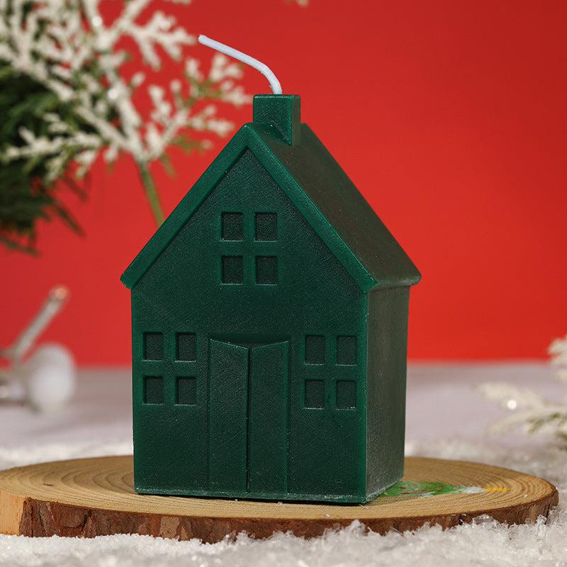 Scented candle with house design, handmade