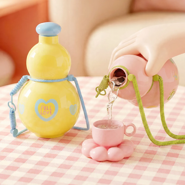 Pumpkin drinking bottle made of Tritan, 880 ml, with carrying handle