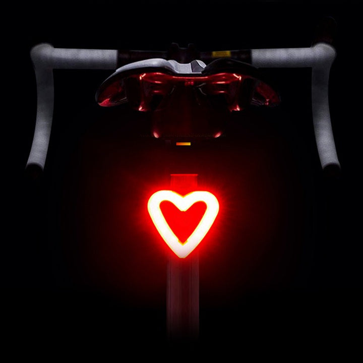 Bicycle rear light with flowing light effect, USB-C