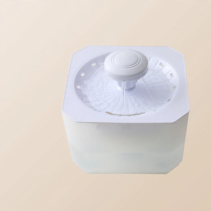 Automatic pet drinking fountain with circulation