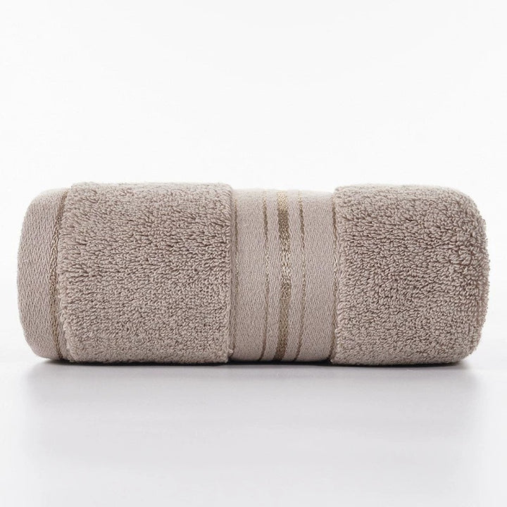 Sports towel made of coral fleece, quick-drying