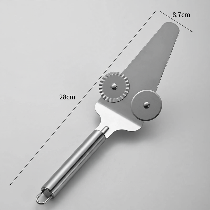 Pizza cutter and cake tool set
