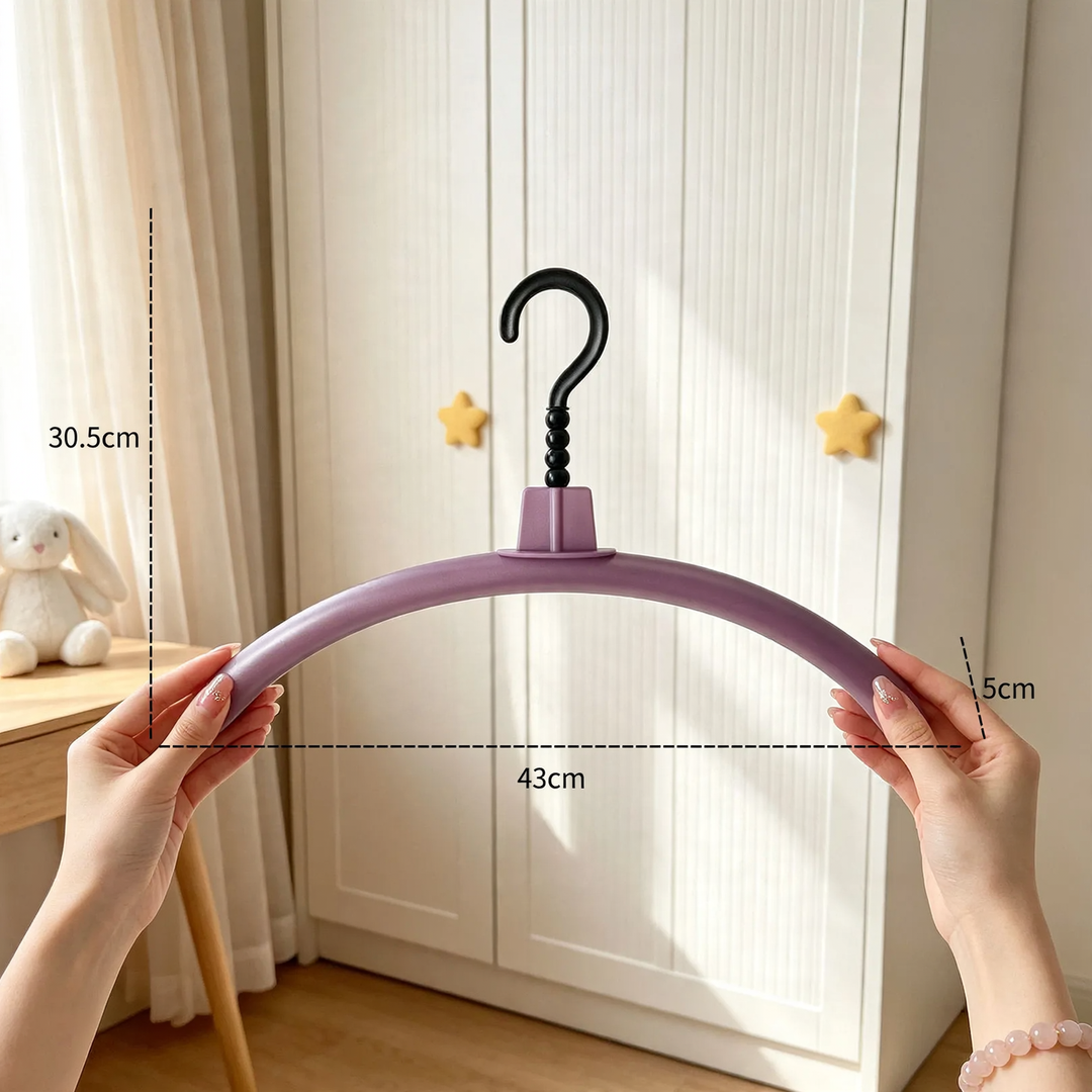 Cat clothes hanger, curved, non-slip