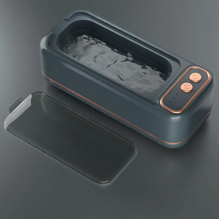 Multifunctional ultrasonic cleaning device