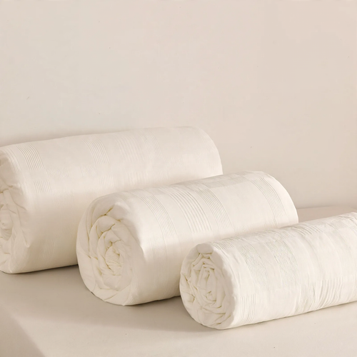 Year-round duvet made of cotton with soy fibers