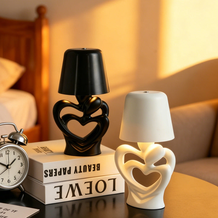 Heart-Hugging-Wine Glass-Table Lamp