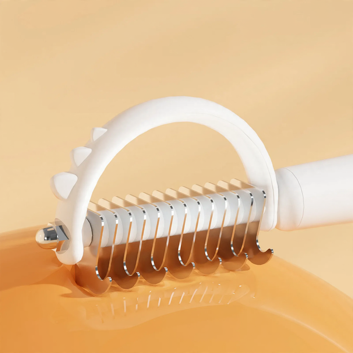 Fur brush for dogs and cats with needle comb