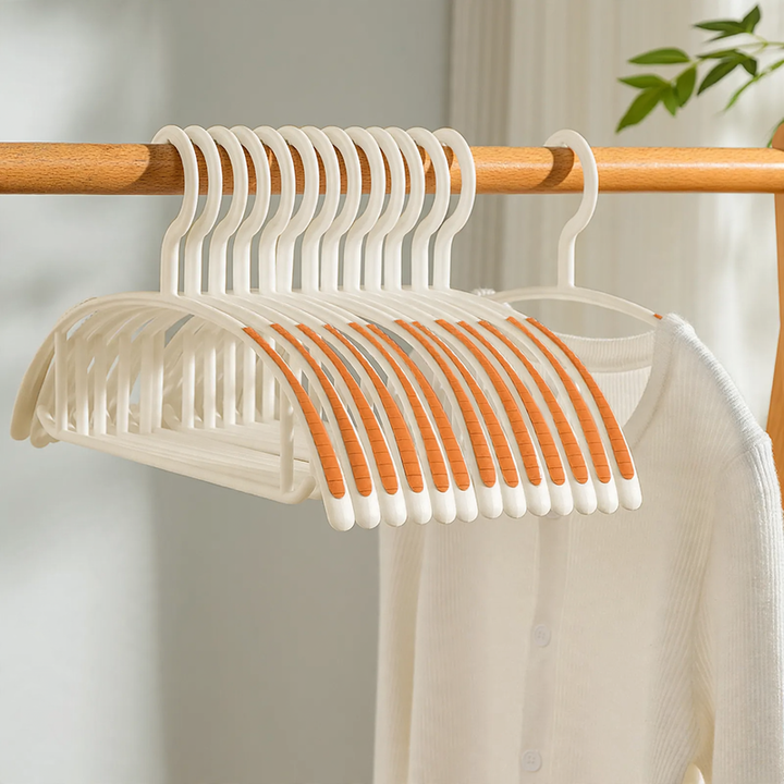 Plastic Clothes Hanger FAY, non-slip