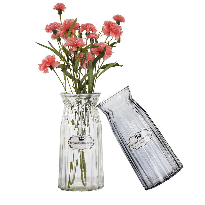 Mini vases made of glass, handcrafted