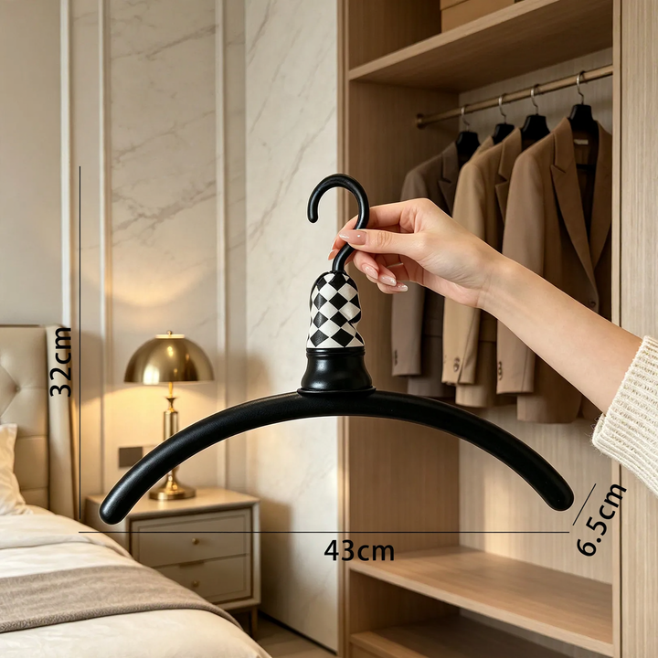 Clothes hanger, arched, checkerboard pattern