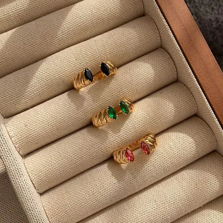 BowLift | Dual Diamond Wrapped Rings