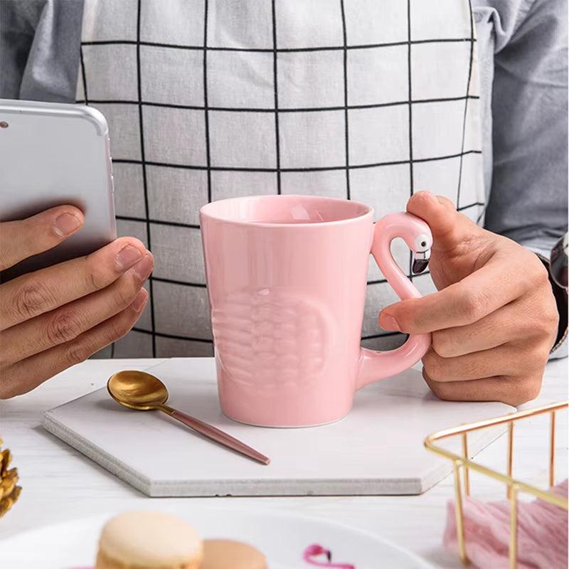 BowLift | Pink Flamingo Ceramic Tea Set