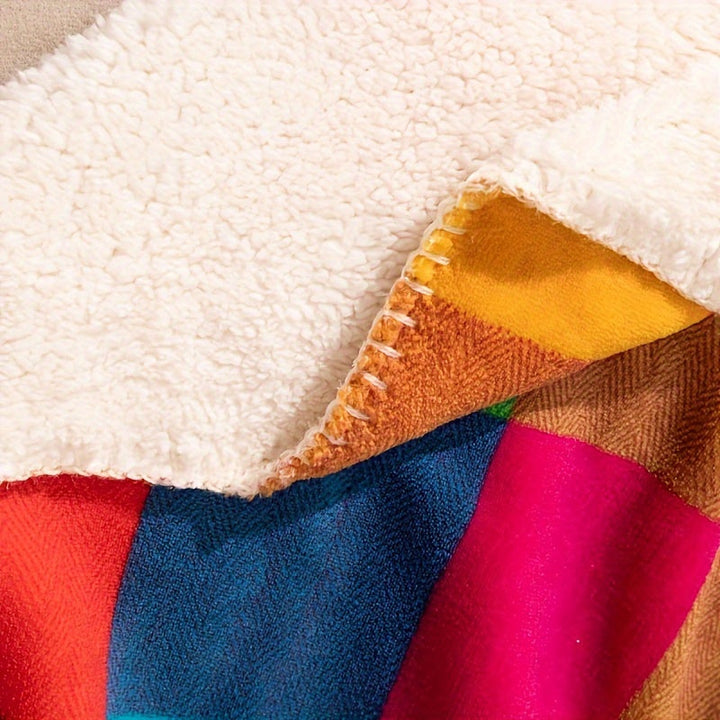 BowLift | Coral fleece blanket – Reversible thick Sherpa blanket with a colorful checkered pattern