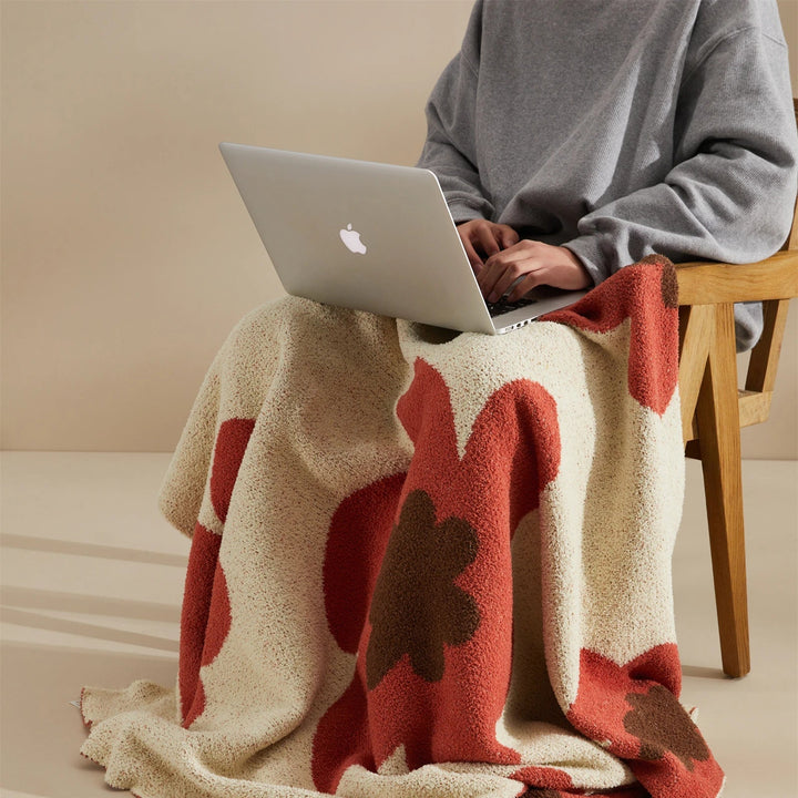 BowLift | Cozy Floral Knitted Throw Blanket