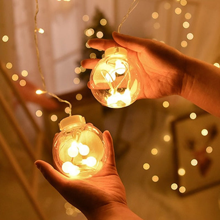 BowLift | Fairy light string with heart-shaped design