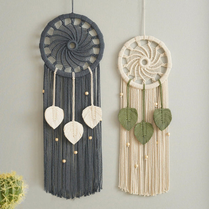 BowLift | Nordic Style Circular Hand-Woven Wall Tapestry with Leaf Pattern