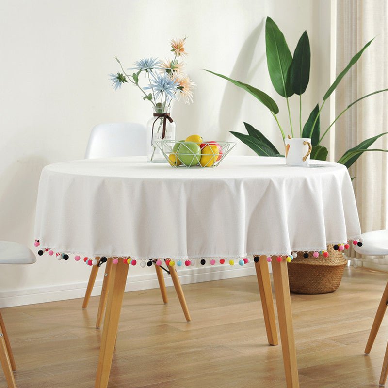 BowLift | Fiesta White Tablecloth