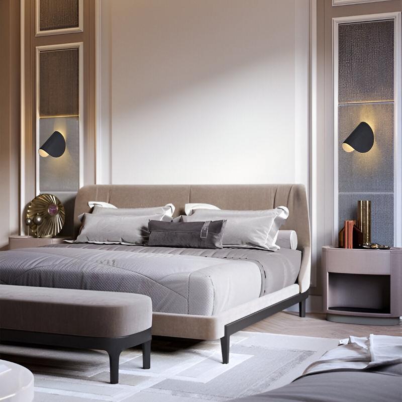 BowLift | Flexible Modern Wall Light Fixture