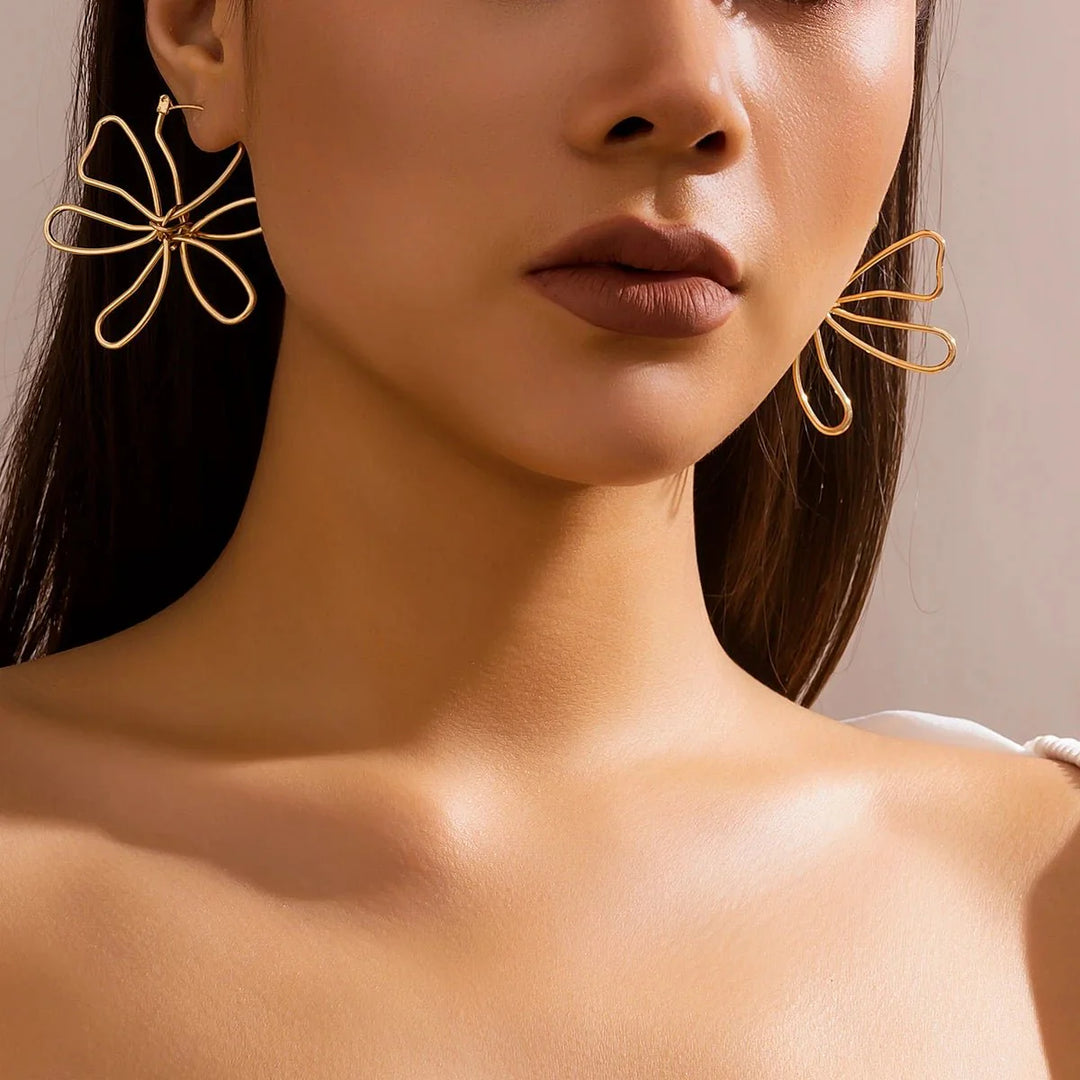 BowLift | Floral Knot Outline Earrings