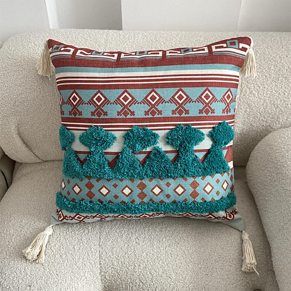 BowLift | Moroccan inspired decorative throw pillow with tassel